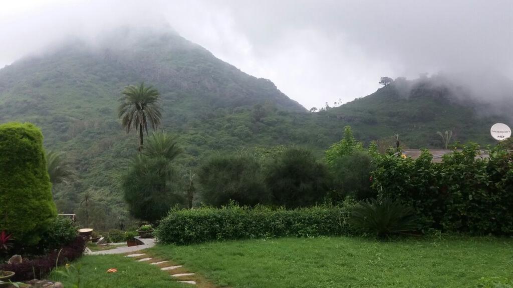 Richi Valley Mount Abu Hotel Buitenkant foto