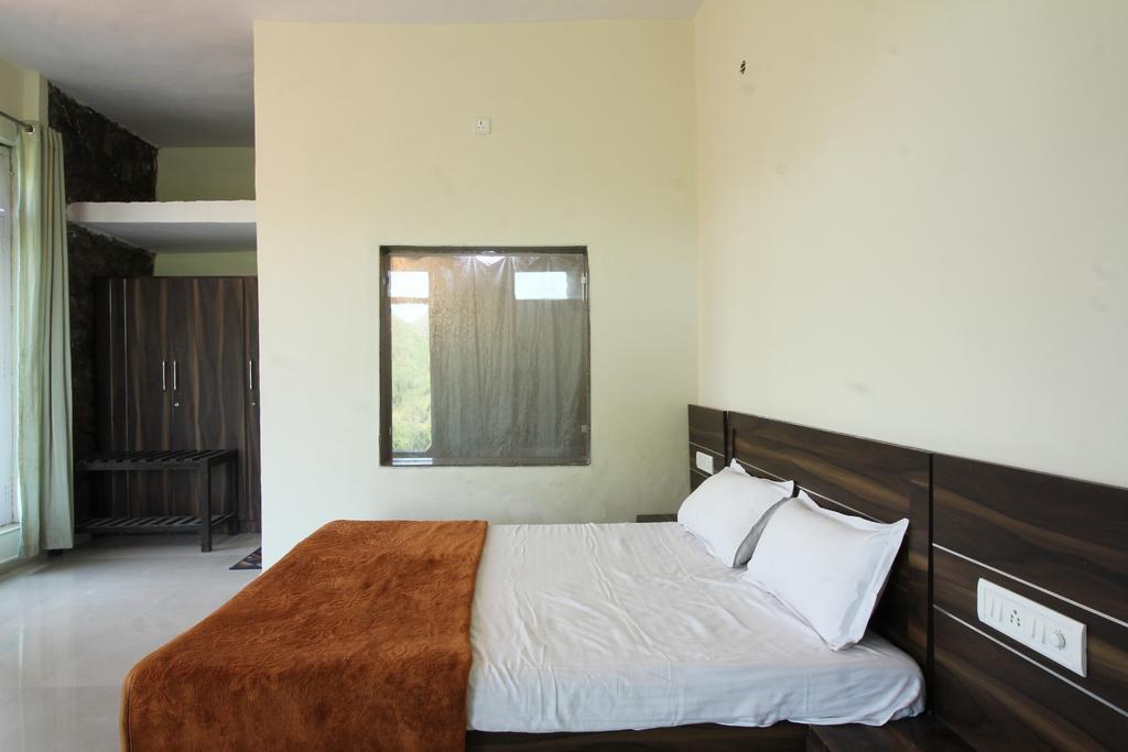 Richi Valley Mount Abu Hotel Buitenkant foto